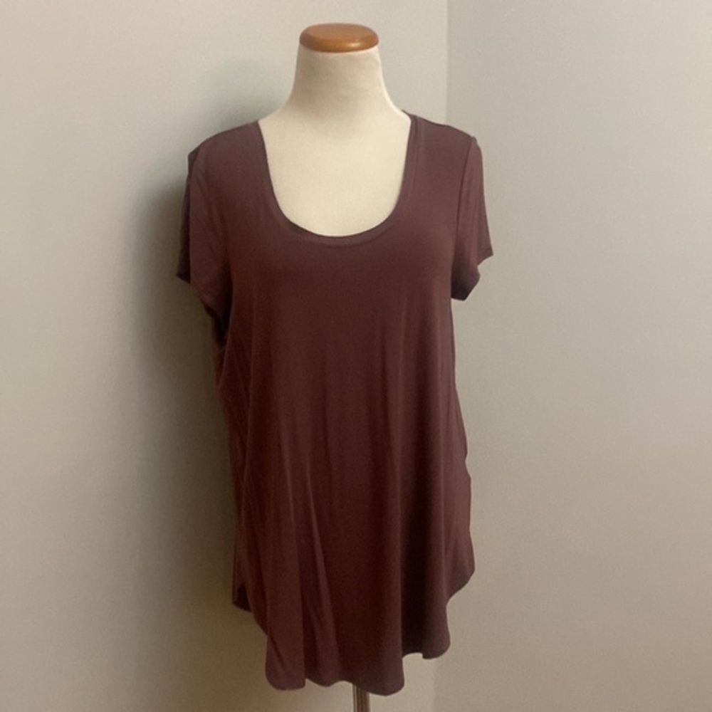 Express Scoop Neck Tee